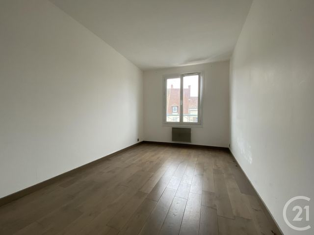 Appartement F3 &agrave; louer - 3 pi&egrave;ces - 57,06 m2 - St Arnoult En Yvelines - 78 - ILE-DE-FRANCE
