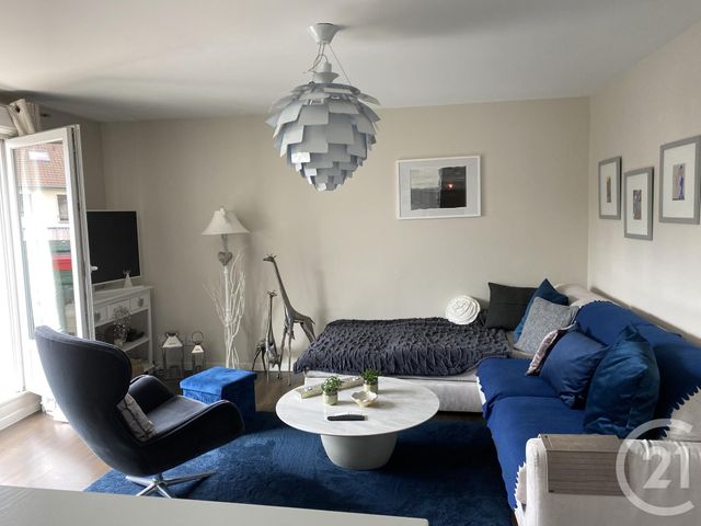 Appartement F3 à louer LIMOURS
