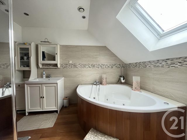 Maison à vendre - 6 pièces - 187,23 m2 - Maisons - 28 - CENTRE