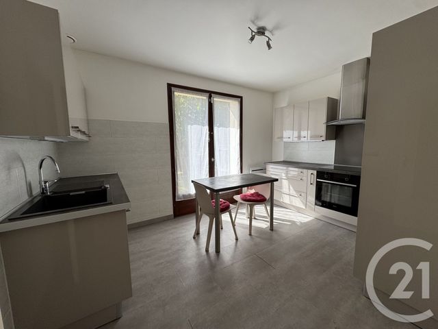 Maison à vendre - 3 pièces - 77,19 m2 - Dourdan - 91 - ILE-DE-FRANCE