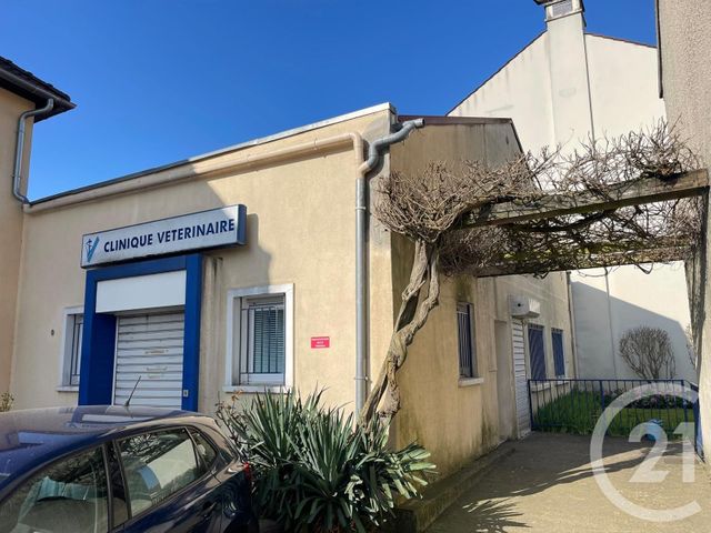 Immeuble à vendre - 234,07 m2 - Nozay - 91 - ILE-DE-FRANCE