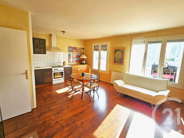 Appartement à vendre - 3 pièces - 60 m2 - Les Ulis - 91 - ILE-DE-FRANCE