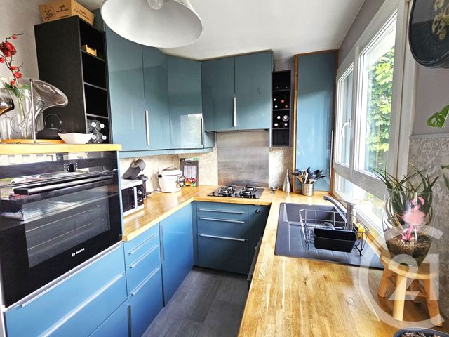 Appartement à vendre - 4 pièces - 75,31 m2 - Villebon Sur Yvette - 91 - ILE-DE-FRANCE
