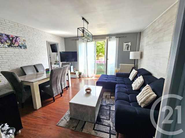 Appartement à vendre - 4 pièces - 75,31 m2 - Villebon Sur Yvette - 91 - ILE-DE-FRANCE