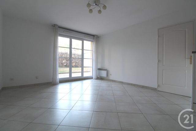 Appartement F2 à louer - 2 pièces - 43,66 m2 - Mandres Les Roses - 94 - ILE-DE-FRANCE