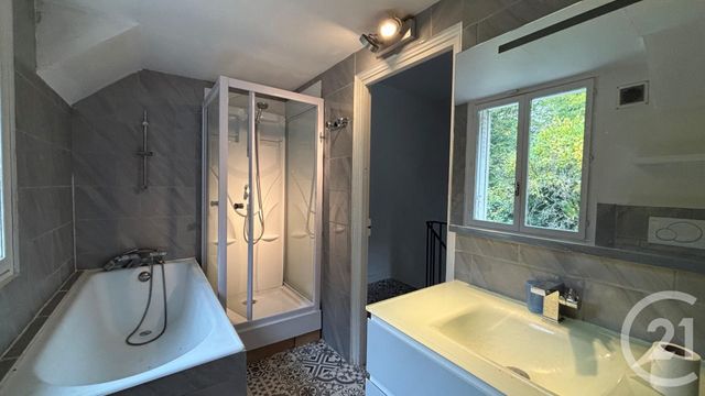 Afficher la photo en grand Maison à louer - 5 pièces - 135,69 m2 - Saulx Les Chartreux - 91 - ILE-DE-FRANCE