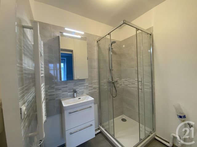 Appartement F1 à louer - 1 pièce - 27,87 m2 - Villebon Sur Yvette - 91 - ILE-DE-FRANCE