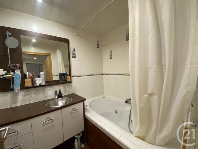 Appartement F2 à louer - 2 pièces - 48,59 m2 - Bretigny Sur Orge - 91 - ILE-DE-FRANCE