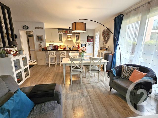 Appartement F4 à vendre - 4 pièces - 79,31 m2 - Villebon Sur Yvette - 91 - ILE-DE-FRANCE