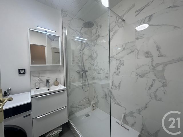 Appartement F2 à louer - 2 pièces - 42,72 m2 - Massy - 91 - ILE-DE-FRANCE