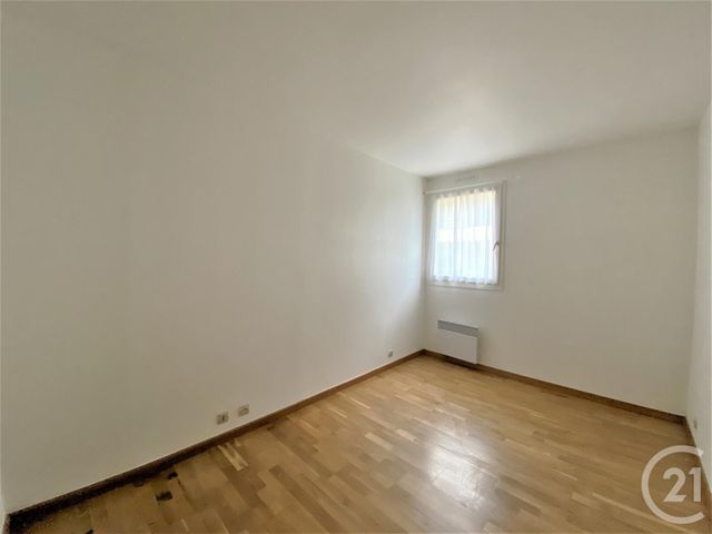 Appartement F2 &agrave; louer - 2 pi&egrave;ces - 51,25 m2 - Villebon Sur Yvette - 91 - ILE-DE-FRANCE