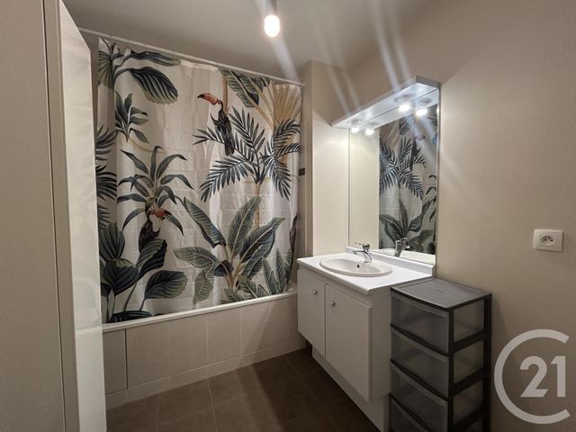 Appartement F3 &agrave; louer - 3 pi&egrave;ces - 65,05 m2 - Montlhery - 91 - ILE-DE-FRANCE