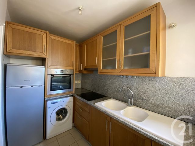 Appartement F2 &agrave; louer - 2 pi&egrave;ces - 45,90 m2 - Chilly Mazarin - 91 - ILE-DE-FRANCE