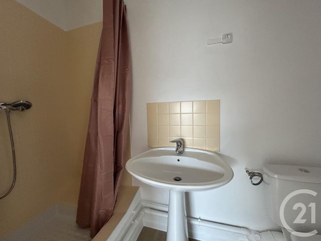 Appartement F1 bis &agrave; louer - 2 pi&egrave;ces - 23,99 m2 - Villejust - 91 - ILE-DE-FRANCE