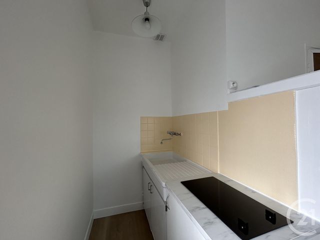 Appartement F1 bis &agrave; louer - 2 pi&egrave;ces - 23,99 m2 - Villejust - 91 - ILE-DE-FRANCE