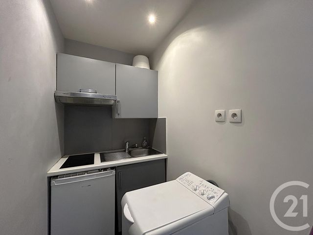 Appartement F1 &agrave; louer - 1 pi&egrave;ce - 16 m2 - Massy - 91 - ILE-DE-FRANCE