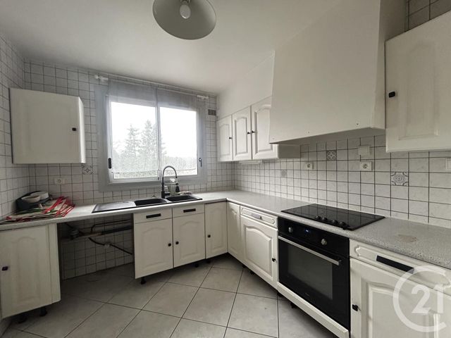 Appartement F3 &agrave; louer - 3 pi&egrave;ces - 75,77 m2 - Villebon Sur Yvette - 91 - ILE-DE-FRANCE