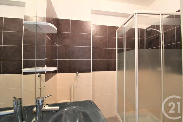 Appartement F3 &agrave; louer - 3 pi&egrave;ces - 35,98 m2 - La Ville Du Bois - 91 - ILE-DE-FRANCE