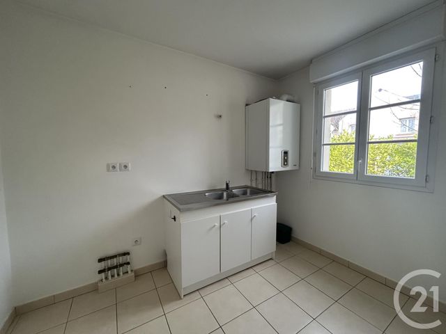 Maison &agrave; louer - 5 pi&egrave;ces - 86,99 m2 - Villebon Sur Yvette - 91 - ILE-DE-FRANCE