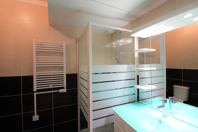 Appartement F2 &agrave; louer - 2 pi&egrave;ces - 36,60 m2 - La Ville Du Bois - 91 - ILE-DE-FRANCE