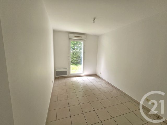 Appartement F3 &agrave; vendre - 3 pi&egrave;ces - 61,06 m2 - Savigny Le Temple - 77 - ILE-DE-FRANCE