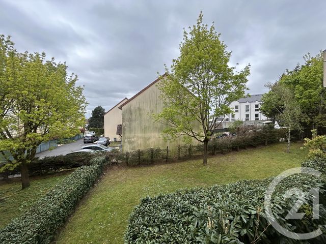 Appartement F1 &agrave; louer - 1 pi&egrave;ce - 29,90 m2 - Montlhery - 91 - ILE-DE-FRANCE