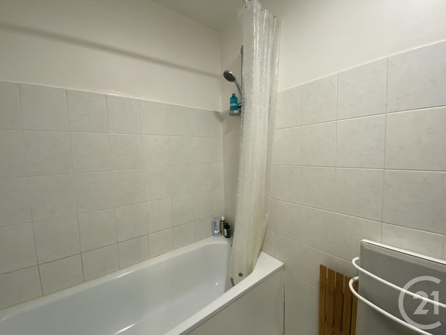 Appartement F3 &agrave; louer - 3 pi&egrave;ces - 64,06 m2 - Ballainvilliers - 91 - ILE-DE-FRANCE