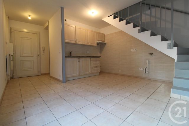 Appartement F2 &agrave; louer - 2 pi&egrave;ces - 42 m2 - Villebon Sur Yvette - 91 - ILE-DE-FRANCE
