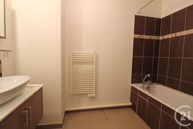 Appartement F2 &agrave; louer - 2 pi&egrave;ces - 41,73 m2 - Villebon Sur Yvette - 91 - ILE-DE-FRANCE