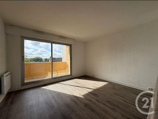 Appartement F1 &agrave; louer - 1 pi&egrave;ce - 27,34 m2 - Arpajon - 91 - ILE-DE-FRANCE